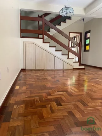 Imagem Casa 3 dorm. para Venda no bairro Glória, Porto Alegre/RS. - AP1999