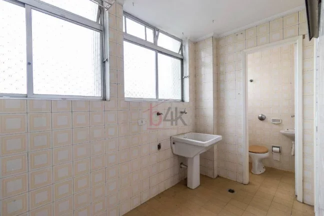 Imagem Apartamento amplo com 3 dormitórios, 107 m² à venda no Campo Belo