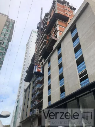 Imagem Lançamentos para Venda em Balneário Camboriú / SC no bairro Pioneiros