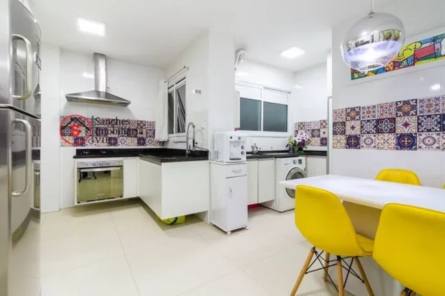 Imagem Apartamento com 3 dormitórios (3 suítes) a venda na Mooca, andar alto. Lazer completo e 2 vagas de garagem e depósito. Varanda com churrasqueira.