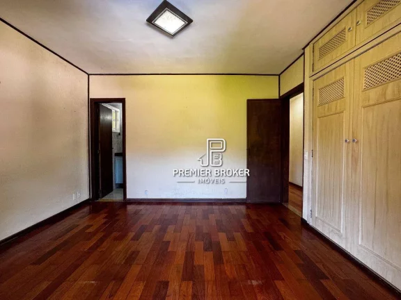 Imagem Casa à venda, 315 m² por R$ 1.180.000,00 - Carlos Guinle - Teresópolis/RJ