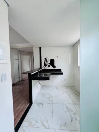 Imagem Apartamento à venda 2 quartos Bairro Cabral - Contagem/MG