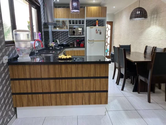 Imagem Sobrado com 3 dormitórios à venda, 174 m² por R$ 580.000,00 - Jardim Nova Poá - Poá/SP