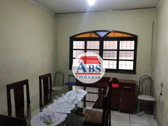 Imagem sobrado com piscina