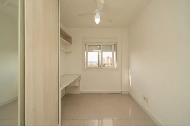 Imagem CRAS 146 Apto 610371006-43 - Apartamento à venda no bairro Cristo Redentor - Porto Alegre/RS