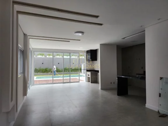 Imagem Casas / Sobrado Condomínio na cidade de Mogi das Cruzes