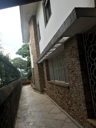 Imagem Casa Sobrado Jardim Paulista - 271M², 3 Dorms, 1Suíte, 2 Vagas, Armários em todos os cômodos.