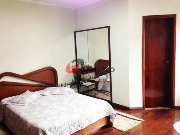 Imagem Casa à venda 3 Quartos, 2 Suites, 4 Vagas, 224M², Campestre, Santo André - SP