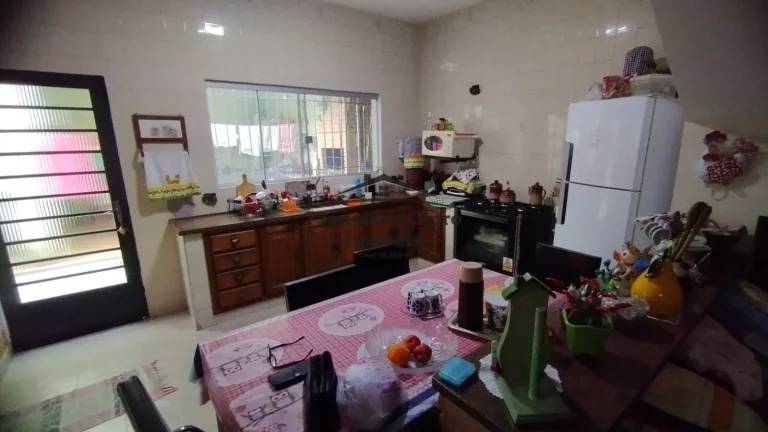 Imagem Casa à venda no bairro Jardim Ícaro - Guaratinguetá/SP