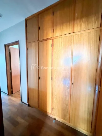 Imagem Um apartamento impecável, espaçoso e cheio de luz natural, localizado em uma das regiões mais des...