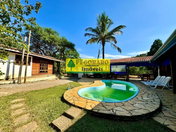 Imagem Magnífico Sítio de 3 Hectares com Cachoeira Privativa em Paraibuna-SP: 6 quartos, 1 suíte, 7 salas, 6 banheiros, 20 vagas de garagem.