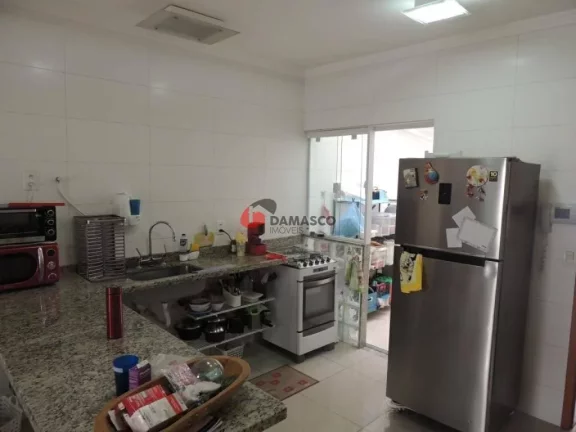 Imagem Sobrado à venda 3 Quartos, 1 Suite, 2 Vagas, 100M², Vila Alpina, São Paulo - SP