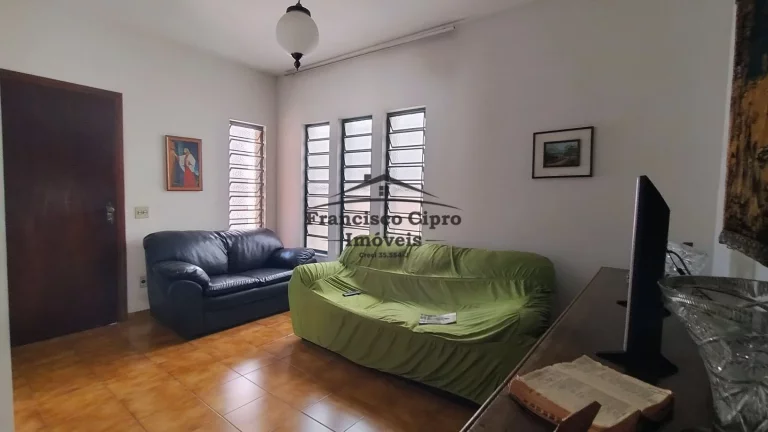 Imagem Casa à venda no bairro Jardim Rony - Guaratinguetá/SP