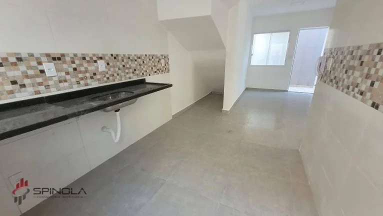 Imagem Casa com 2 dormitórios à venda, 49 m² por R$ 285.000,00 - Vila Caiçara - Praia Grande/SP