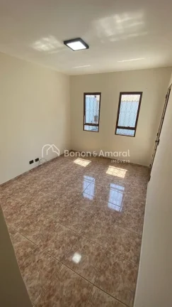 Imagem Esta casa é a escolha perfeita para quem procura praticidade, conforto e uma excelente localizaçã...