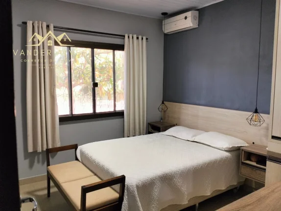 Imagem Imperdível: Casa à venda em Foz do Iguaçu-PR, bairro Jardim Bandeirantes, 3 quartos, 2 salas, 2 banheiros, 3 vagas, 142,39 m².