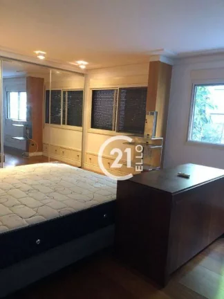 Imagem Apartamento com 245 m², 3 quartos sendo 3 suítes à venda no bairro Jardim América.