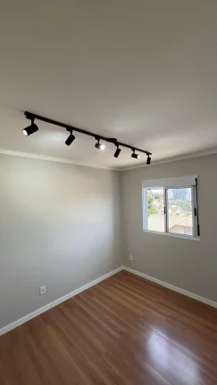 Imagem Lindo apartamento de 2 quartos com móveis planejados próximo a universidade Feevale