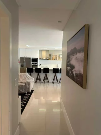 Imagem Apartamento com 4 suítes e 4 vagas de garagem em Itajaí/SC