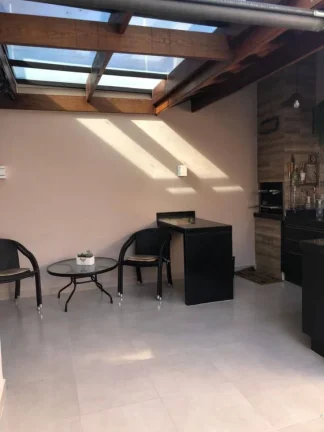 Imagem Casa térrea, 3 dormitórios ( 2 suíte), 2 vagas, Vila Branca, Jacareí.
