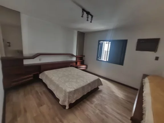 Imagem Apartamento Boqueirão 1 Quadra da praia com 3 dormitórios à venda, 246 m²Boqueirão - Santos/SP