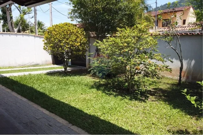 Imagem Casa em condomínio fechado com dois dormitórios.