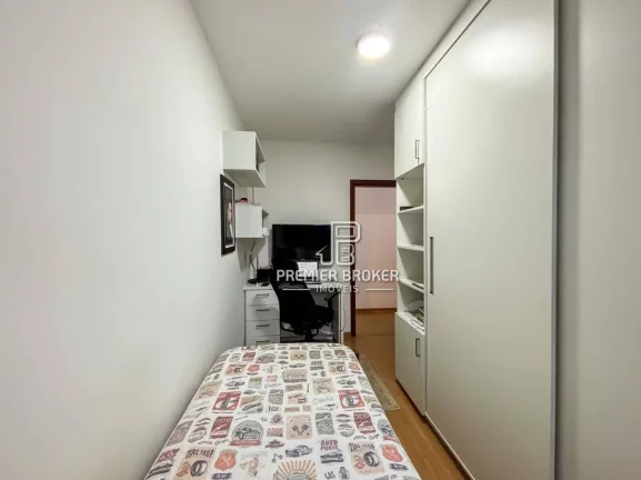Imagem Casa com 4 dormitórios à venda, 128 m² por R$ 620.000,00 - Granja Guarani - Teresópolis/RJ