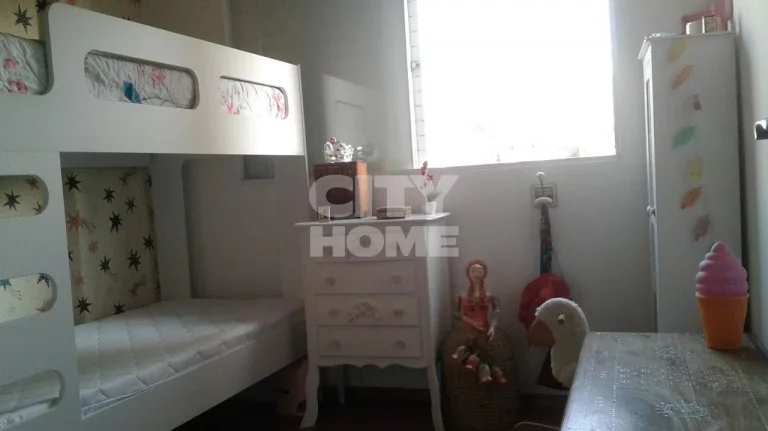 Imagem Apartamento com 117m2, 3 dormitórios ( 1 suíte ), 3 banheiros e 2 vagas na garagem. Apartamento re...