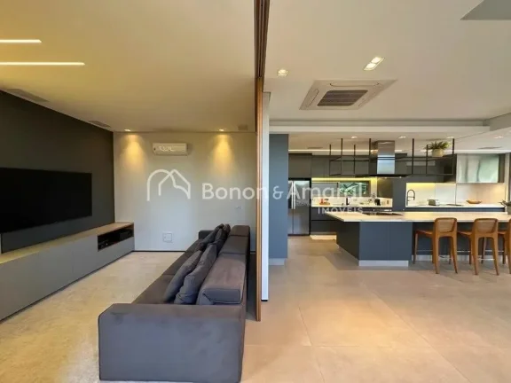 Imagem Magnífica e espaçosa casa à venda, com área construída de 360 m². A residência possui living ...