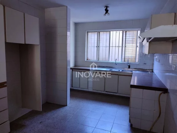 Imagem Casa com 3 dormitórios para alugar por R$ 3.900,00/mês - Setor Central - Itumbiara/GO
