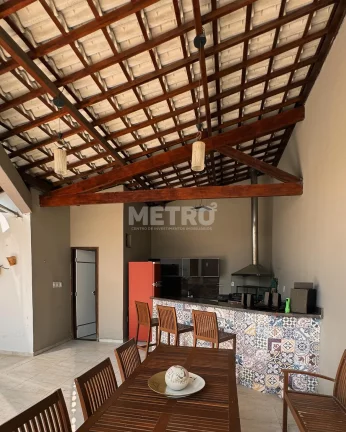 Imagem Casa com 3 suítes, master com closet e hidromassagem, Piscina, Área gourmet
