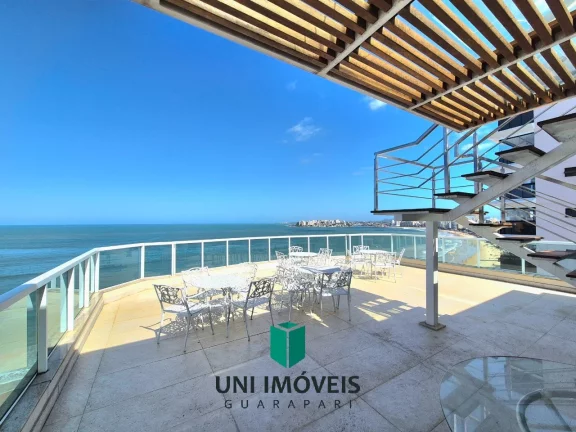 Imagem Cobertura à venda na Praia do Morro em Guarapari - Vista de um cruzeiro em alto-mar!