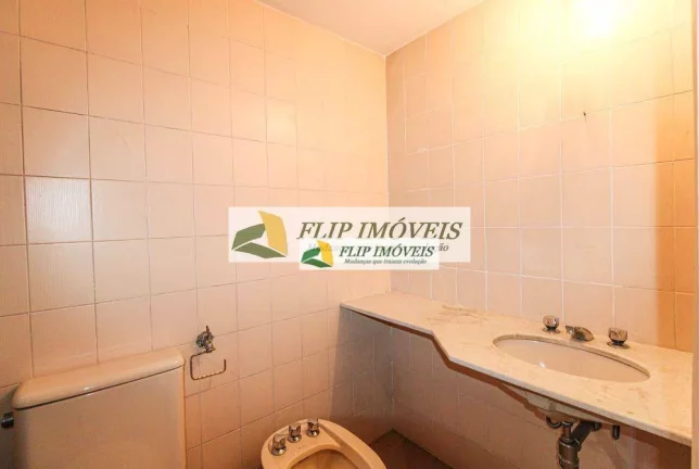 Imagem More em um apartamento de 168 metros quadrados com 4 quartos no miolo do Cambuí - Campinas - SP