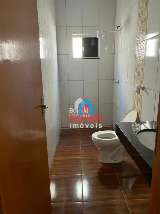 Imagem Casa com 2 dormitórios à venda, 80 m² por R$ 200.000,00 - Setor Buritys - Itumbiara/GO