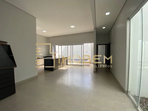 Imagem Imóvel de Alto Padrão: Casa à venda em Sinop-MT, no bairro Jardim Itália III, com 3 quartos, 1 suíte e ampla área de 154m².