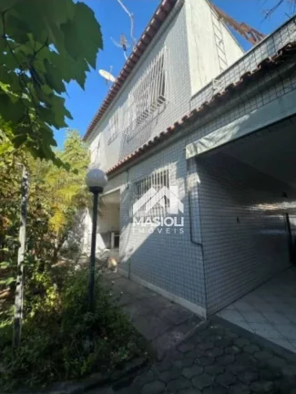 Imagem Casa com 3 dormitórios à venda, 188 m² por R$ 1.150.000,00 - Brisamar - Vila Velha/ES