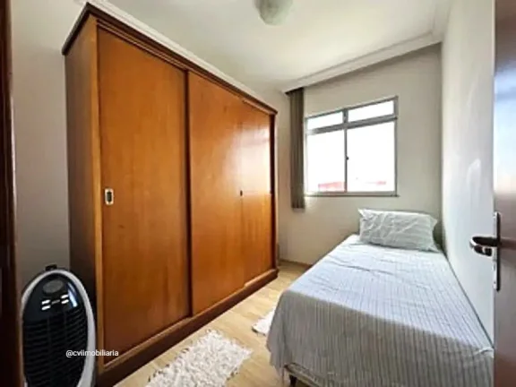 Imagem Vendo apartamento de 3 quartos , 2 vagas cobertas de garagem, suíte e banho social com armários em...