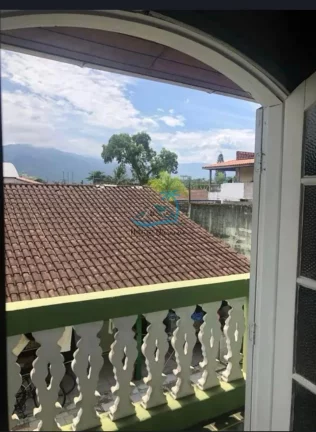 Imagem Ótima casa com 2 dormitórios na estufa, ao lado da rodovia Rio Santos em Ubatuba.