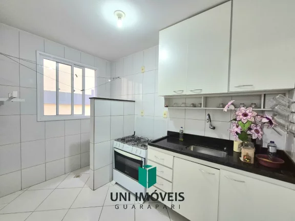 Imagem Novíssimo apartamento de 2 quartos com suíte, elevador e garagem na Avenida Oceânica, Praia do Morro