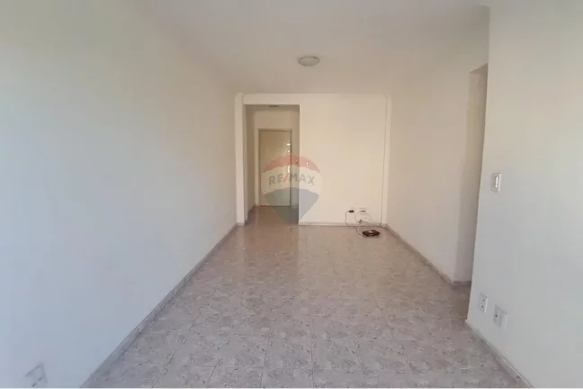 Imagem Apartamento com 2 Quartos à venda, 50m² - Jardim Sulacap, Rio de Janeiro.