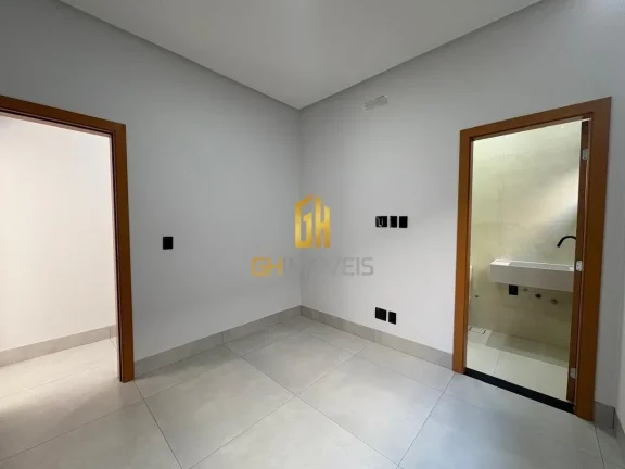 Imagem Casa com 3 quartos no Jardim Mont Serrat em terreno com 371,4m² com 172m² de área construída pos...