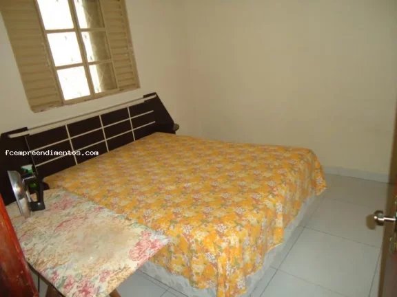 Imagem Casa para Venda em Limeira, Parque das Nações, 2 dormitórios, 2 banheiros