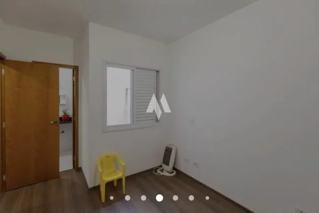Imagem Casa à venda com 180m², 3 suítes e 5 vagas - São Paulo