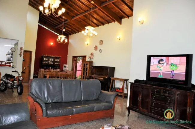 Imagem Casa com 4 dorms. ( 2 suítes ) - Resid. Vila Verde