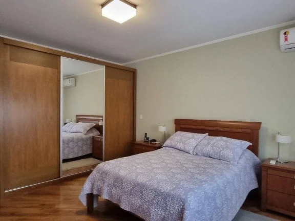 Imagem Casa no Condomínio Jardim das Palmeiras
