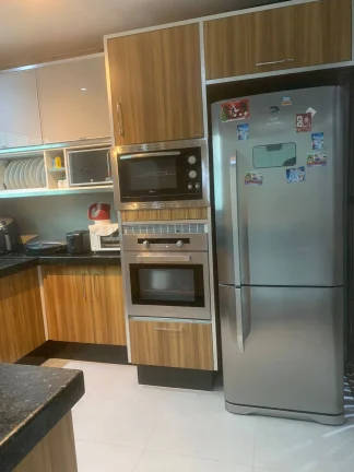 Imagem Sobrado Maravilhoso Novo 181 m² 3 Dormtorios e 4 Vagas de Gargens