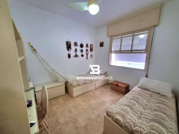 Imagem PITANGUEIRAS- LOCAL NOBRE , AMPLO APARTAMENTO CLARO E AREJADO , GARAGEM NO PRÉDIO.