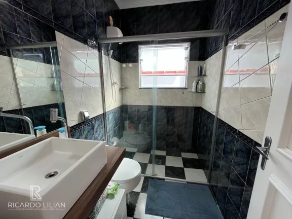 Imagem Sobrado com 3 dorms sendo uma suite, duas vagas e edicula no Jardim Textil - Proximo ao Analia Franco