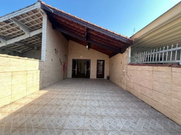 Imagem CASA COM 100 m² - SOLEMAR - PRAIA GRANDE SP