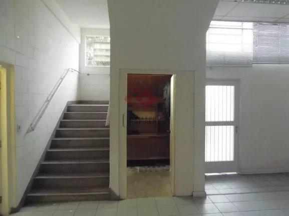 Imagem Galpão/Depósito/Armazém para Alugar, 2684 m² por R$ 55.000/Mês